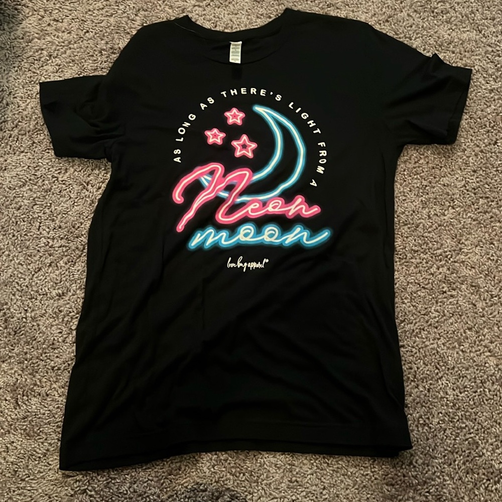 Neon moon tee